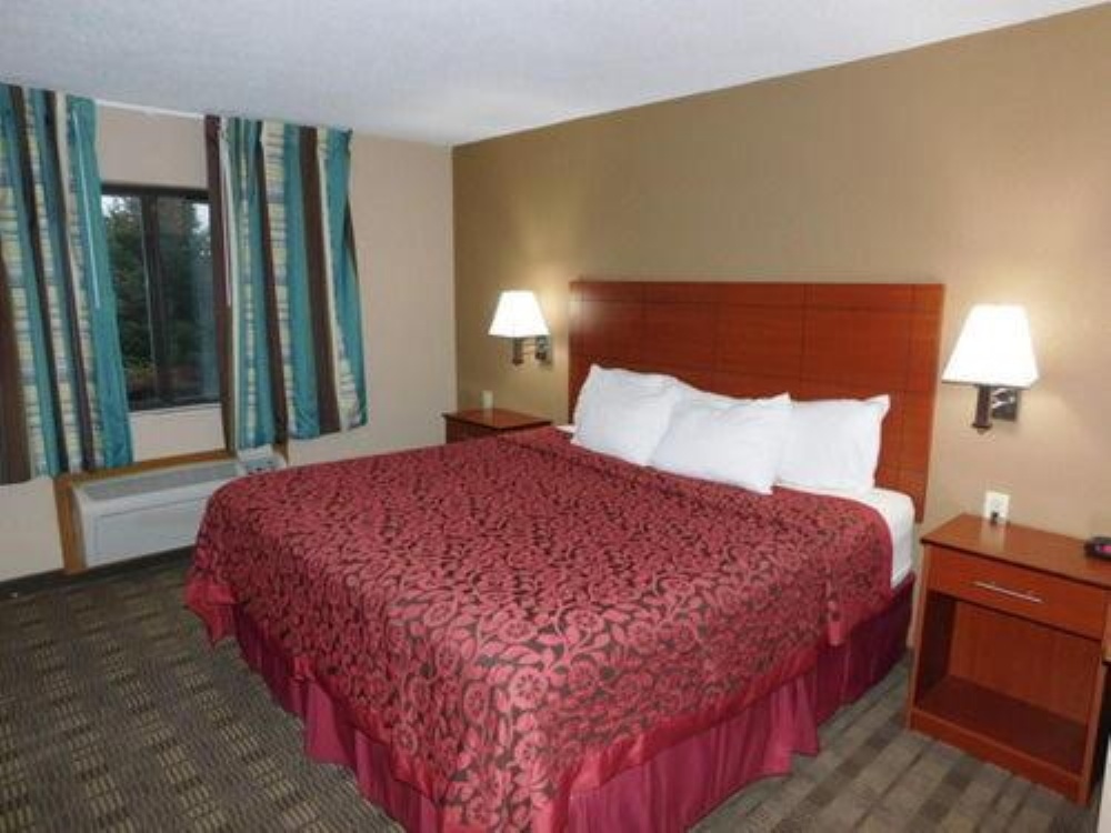 Room image 3